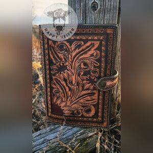 Western Handtooled Leather Sunflower Bible Cover NWOT